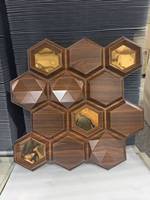 Panneau mural 3D PVC réfléchissant effet miroir moderne de haute qualité Moi 50x50cm, surface PET autocollante pour murs de bureau et de salon