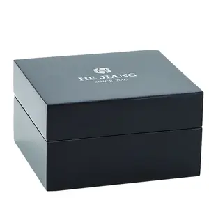 Organizador de reloj de regalo de madera de lujo Caja de reloj negra Caja de reloj de madera brillante con forro de cuero