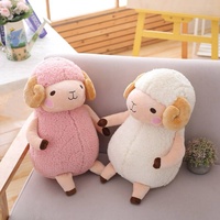 Peluche Mouton Mignon et Moelleux, Jouet en Peluche Doux, Poupée Animal en Peluche Agneau Kawaii avec Cornes Courbes pour Cadeau d'Anniversaire Enfant