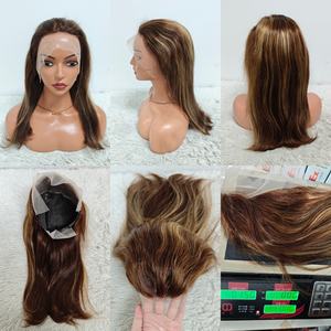 Promotion $32 Letsfly Perruques Bob Lisses Soyeuses Lace Frontal 13x4 en Cheveux Humains Brésiliens Colorés 16 pouces 18 pouces Densité 180% Grade 9A - Product Image 5