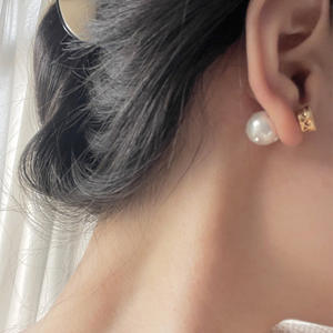 Pendientes de Perlas Retro Franceses para Mujer, Diseño Exclusivo, Sencillos y Combinables con Todo, Pendientes Modernos y Elegantes - Product Image 3