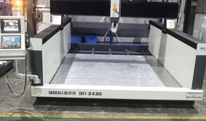 BD-2430 Grote <span class=keywords><strong>3</strong></span>-assige CNC-router met meerdere spindels, Syntec-besturing, 15kW spindelmotor voor hout/PVC/acryl graveren en frezen - Product Image 5