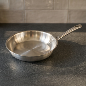 Heavy Gauge 24cm Stainless Steel Skillet <b>Pan</b> With <b>Lid</b> And Induction Base For Frying Sauteing And Everyday Kitchen Cooking - Product Image 4
