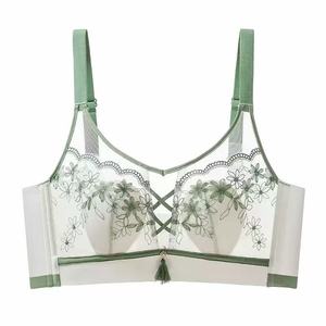 Ensemble de soutien-gorge de sport en dentelle florale sexy pour femmes, taille plus, bonnet 3/4, bretelles en Y au dos, respirant, sans couture, antibactérien, séchage rapide - Product Image 2