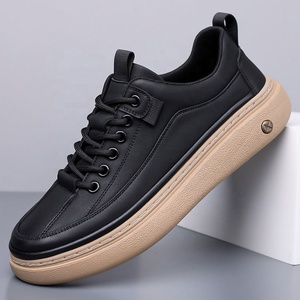 Chaussures en cuir décontractées pour hommes, bout rond, lacets, semelle en caoutchouc, chaussures plates pour la marche, toutes saisons, style outdoor tendance - Product Image 2