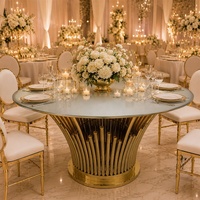 Tables de banquet rondes en acier inoxydable doré de luxe avec plateau en verre miroir pour les événements de mariage et les fêtes