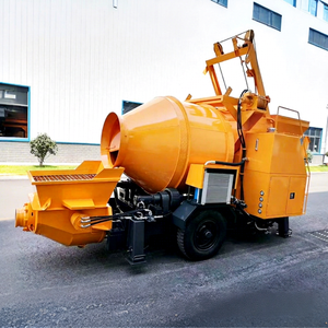 Camión Mezclador de Concreto Amarillo con Bomba, Impulsado por Diésel, Sistema Totalmente Hidráulico para Obras de Construcción - Product Image 1
