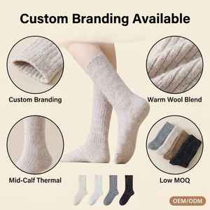 Chaussettes en laine pour femmes, vente en gros, logo personnalisé OEM, hiver, mi-mollet, thermiques, doublées polaire, épaisses, chaudes, confortables, à bordure lâche, chaussettes en laine - Product Image 1