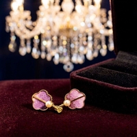Boucles d'oreilles pendantes miniatures en cloisonné faites à la main, en forme d'éventail, avec un design en émail chinois rétro - Cadeau unique pour femmes