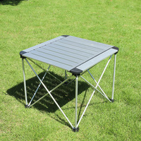 Outdoor-Camping-Klappgarnitur: Tisch und Stuhl im Eierrollen-Design aus Aluminiumlegierung, rechteckig für bequemes Sitzen – ideal für den Frühling