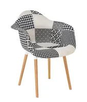 Fauteuil en tissu patchwork écologique, design moderne, confortable et abordable, idéal pour le salon, en vente