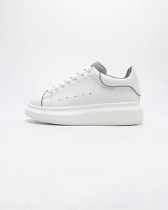 Wholesale multi-color fashionable and simple casual <b>shoes</b> with thick soles and anti-slip properties. Luxurious brand. - Product Image 6