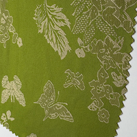 Nouveau Style de mode 100% Polyester fleur Jacquard tissu 3D Satin Jacquard tissu pour Abaya/foulard/robe