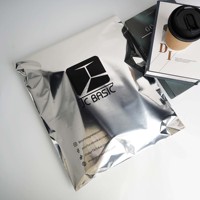 Emballage personnalisé en polyéthylène argenté, sacs d'expédition pour courrier, sacs postaux pour t-shirts, sacs de livraison