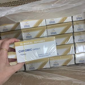 Benang Jahit Hewan Polyglactin 910 PGLA Chromic Catgut <span class=keywords><strong>PGA</strong></span> Benang Bedah yang Dapat Diserap - Product Image 1