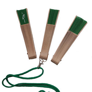 BSBH Ventilateur à main en bambou pliant en bois <span class=keywords><strong>de</strong></span> haute qualité Mini petit ventilateur <span class=keywords><strong>de</strong></span> 6 pouces avec pochette Ventilateurs à main pliants personnalisés - Product Image 1