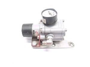 เครื่องปรับลม D498220อากาศแบบ PNEUMATIC 78-40 5-100psi 210psi 1/4in NPT - Product Image 5
