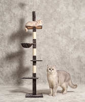Tour verticale pour chat du sol au plafond avec plusieurs plateformes de repos, hamac suspendu et poteau à gratter en sisal pour petits appartements