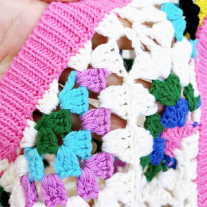 OEM personnalisé crochet femmes <span class=keywords><strong>pull</strong></span> court gilet solide motif couleur bloqué creux main tricots <span class=keywords><strong>pull</strong></span> <span class=keywords><strong>tricot</strong></span>é méthode de tissage - Product Image 4