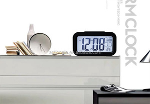 Clásico <span class=keywords><strong>LCD</strong></span> digital Reloj con calendario sensor de luz y alarma - Product Image 6
