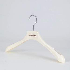 Cintres en plastique robustes personnalisés pour magasins de gros, moulés par injection, <span class=keywords><strong>design</strong></span> multifonctionnel - Product Image 4