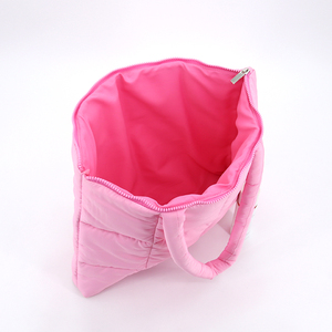 Phụ Nữ Puffer Tote Túi Thiết Kế Thời Trang Túi Xách Puffer Túi Tùy Chỉnh Độn Puffy Đám Mây Túi Xách Phẳng Cho Phụ Nữ - Product Image 3