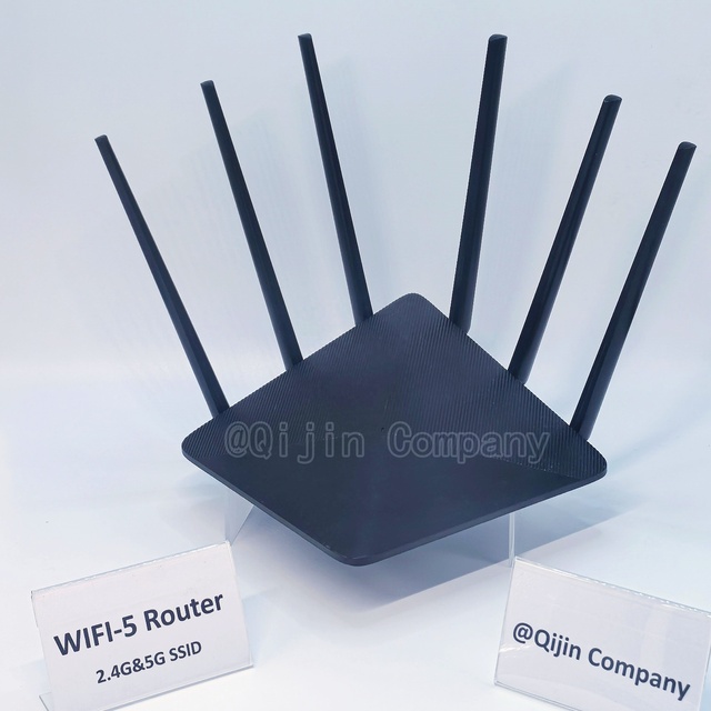 Used WDR7600 WiFi Router AC1900 High-gain Dual Band 2.4G 5G 1900Mbps 4 External Antennas Wireless Home Wi-fi Router