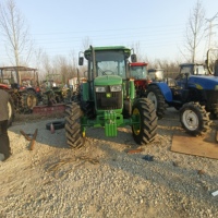 Tracteur d'occasion 85 CV John Deere 5e-854 Mini 4x4 4RM pour jardin