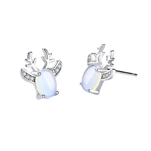 Orecchini a perno con corna di cervo, graziosi gioielli natalizi per donna, da indossare tutti i giorni, per feste, idea regalo - Product Image 5