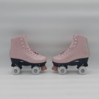 Usine directe de haute qualité enfants patins à roulettes en plein air meilleure vente sport professionnel Quad chaussures échantillon disponible en gros
