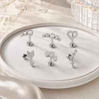 HGC ASTM-F136 Titane, Bijou de piercing labret à dos plat avec grappe de zircone cubique (CZ) en forme de cœur, éclair et arc, pour tragus et hélix