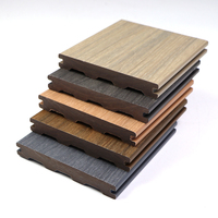 Planche de terrasse composite WPC en co-extrusion solide pour jardin extérieur, style européen avec technique brossée pour terrasse de jardin