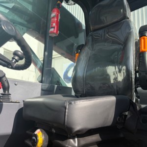 Chariot élévateur télescopique 4T GTF40 : hauteur de 11 m, moteur Weichai, transmission et direction <span class=keywords><strong>4</strong></span> <span class=keywords><strong>roues</strong></span> motrices, automatique. - Product Image 5