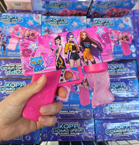 Vente en gros de machines à bulles KPOP Demon Hunters, jouets à bulles pour enfants en plein air, souffleur automatique, pistolet à bulles en <span class=keywords><strong>plastique</strong></span> PP - Product Image 3