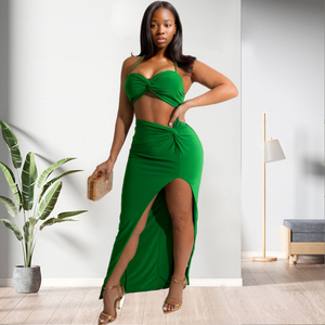 Conjunto de Top Corto Halter sin Espalda y Falda con Abertura de Color Liso, Sexy y a la Moda, Disponible en Stock para Salidas a Discotecas - Product Image 3