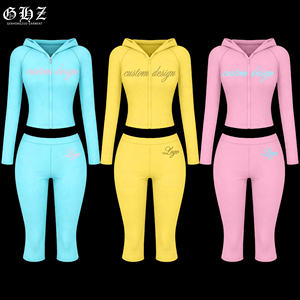 Primavera Estate 2026 Abbigliamento Donna Y2K, Tute Personalizzate con LOGO, Giacca Yoga e Pantaloni Capri, Set Leggings da Donna in Due Pezzi - Product Image 1