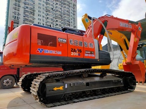 Excavatrice d'occasion Hitachi ZX200 de 20 tonnes d'origine japonaise pour le terrassement, moteur Isuzu, boîte de vitesses importée - Product Image 6