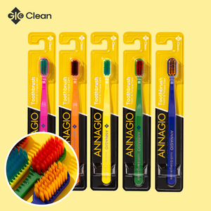 Brosse à dents adulte de couleur de qualité supérieure à poils souples PBT ultra-fins avec nettoyant pour langue pour des soins bucco-dentaires efficaces Élimination de la mauvaise haleine - Product Image 1