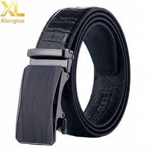 <span class=keywords><strong>Cintura</strong></span> da <span class=keywords><strong>Donna</strong></span> Personalizzata in Vera Pelle <span class=keywords><strong>Bordeaux</strong></span> con Ricamo Floreale, Fibbia Quadrata in Metallo e Cuciture a Contrasto in Pelle Bovina - Product Image 1