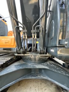 Corée : Excavatrice Hyundai HX220HD d'occasion, taille moyenne, poids opérationnel de 22 tonnes, état d'occasion, matériel de construction Hyundai HX220HD d'occasion - Product Image 6