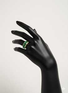 แหวนทองคำ 14KT สีเหลืองประดับไพลินสีชมพูและเพชรแบบครึ่งวง - Product Image 2