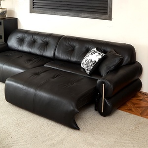 <span class=keywords><strong>Canapé</strong></span>-<span class=keywords><strong>lit</strong></span> électrique mural de style italien en cuir noir, extensible et réglable, avec revêtement supérieur en cuir de vachette pour salon - Product Image 2