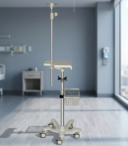Soporte de aluminio tipo IV con bandeja y cesta para uso hospitalario - Product Image 3