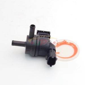 Vanne de purge de commande 28910-2E000 pour Hyundai Kia 289102E000 - Product Image 2