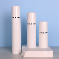 Spot de gros 15ml 30ml 50ml Fine PP blanc bouteille de lotion sous vide, bouteille de lotion sans air avec fil d'argent