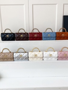 <span class=keywords><strong>Bolso</strong></span> de hombro/cruzado de moda de lujo ligero con cadena y acolchado de diamantes, <span class=keywords><strong>pequeño</strong></span>, cuadrado, de PU, con cierre de candado, para comercio exterior. - Product Image 2