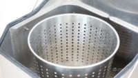 Centrifugeuse à légumes commerciale essoreuse à salade et machine de déshydratation des pommes de terre avec noyau PLC et composants de moteur