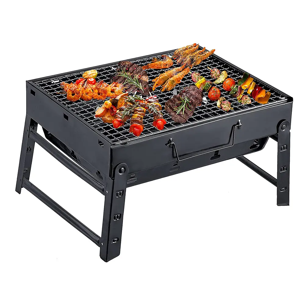 Barbecue léger au charbon de bois en fonte pour la cuisine dans le jardin
