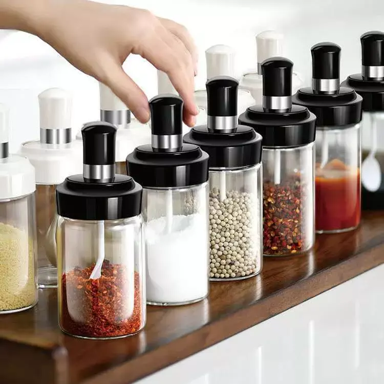 MJ Recém 250ml Organizador De Armazenamento De Vidro Sal E Pimenta Spice jar Pepper Galheteiro Garrafa De Óleo Colher Tampa De Vidro Tempero De Mel