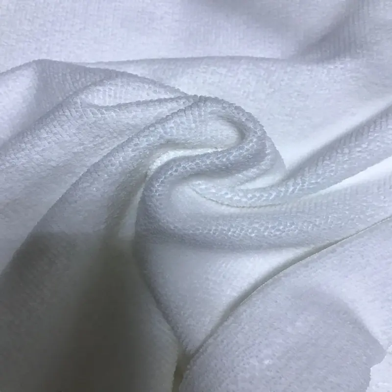 बच्चों के कपड़े या समुद्र तट स्नान वस्त्र बनाने के लिए सफेद रंग का उच्च गुणवत्ता वाला माइक्रोफाइबर पॉली ताना तौलिया कपड़ा
